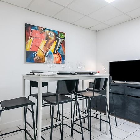 Triplex Magenta Quest Apartment ปารีส ภายนอก รูปภาพ