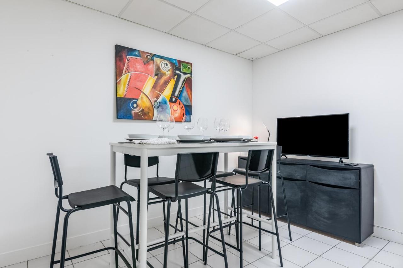Triplex Magenta Quest Apartment ปารีส ภายนอก รูปภาพ